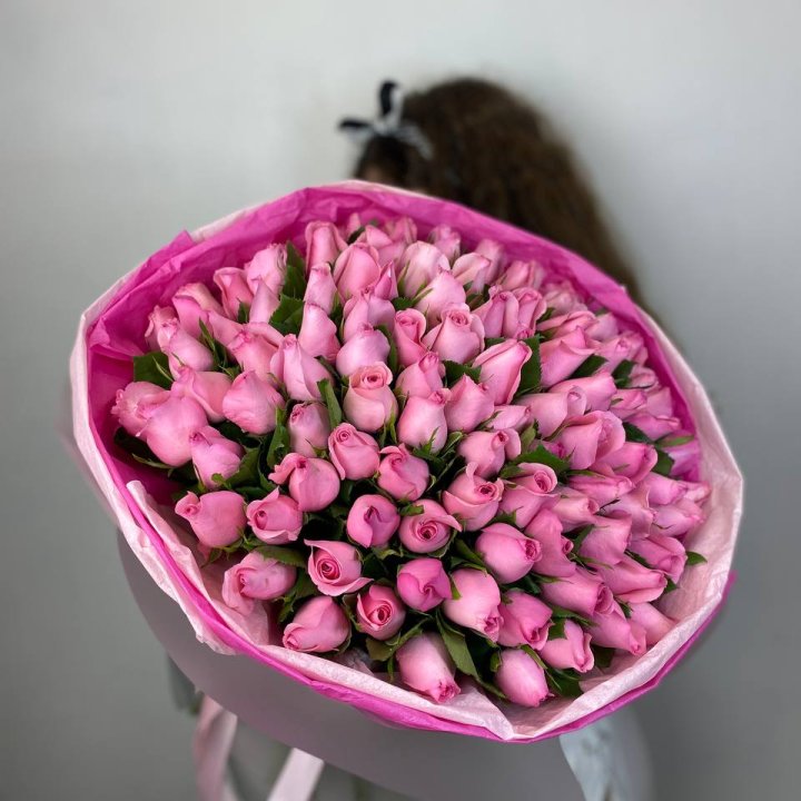 101 розовая роза "Опала" с доставкой в Красной Поляне