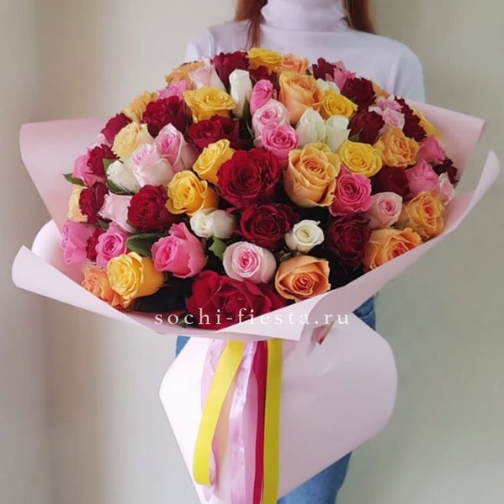 101 роза Кенийский микс "Нежность" в Красной Поляне