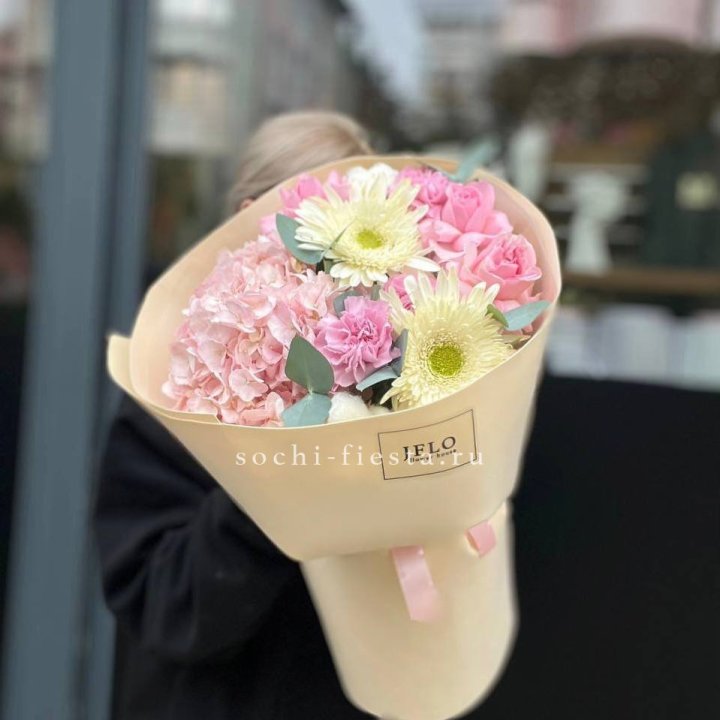  Букет  "Тёплые мгновения" в Красной Поляне