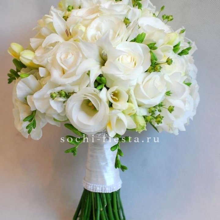 Свадебный букет №6 в Красной Поляне