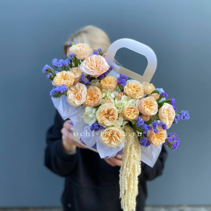 Сумочка "Лазурный берег" в Красной Поляне