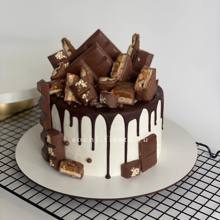 Торт "Бомба в шоколаде" в Красной Поляне
