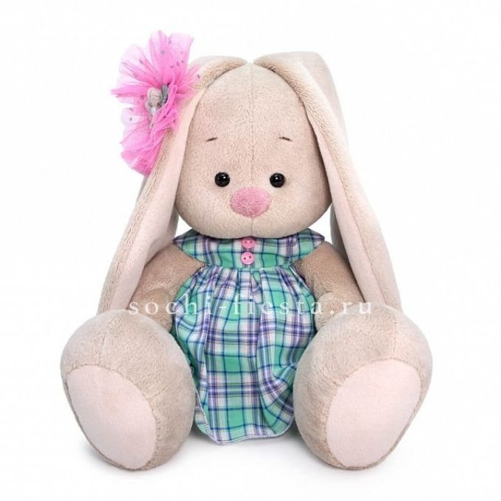 Зайка Ми в клетчатом платье в Красной Поляне