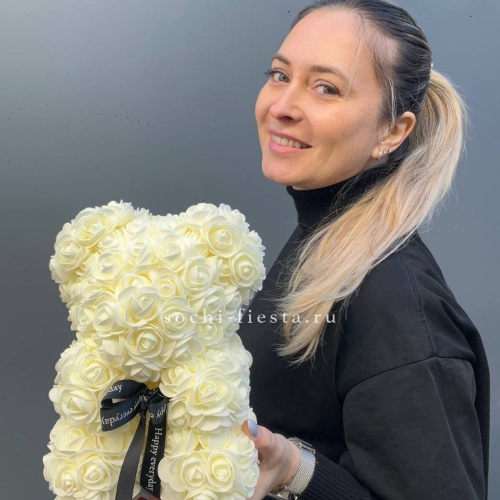 Игрушка медведь белый в Красной Поляне