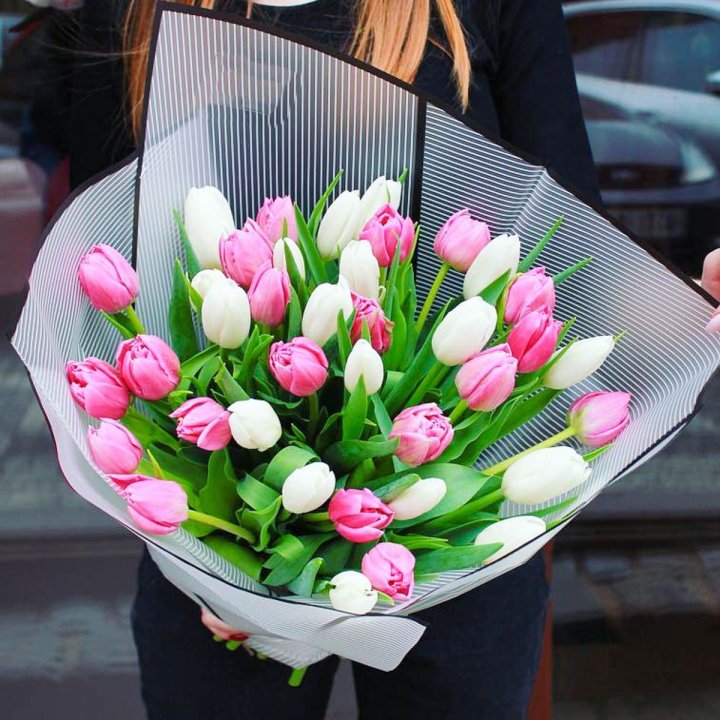 29 тюльпанов микс в Красной Поляне