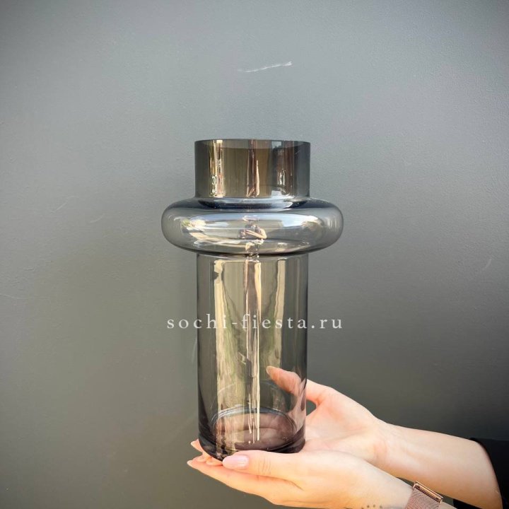 Стеклянная ваза №6 в Красной Поляне