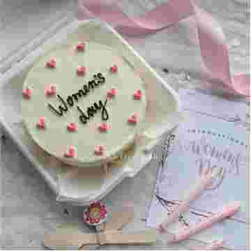 Бенто-торт "Womens day"  в Красной Поляне